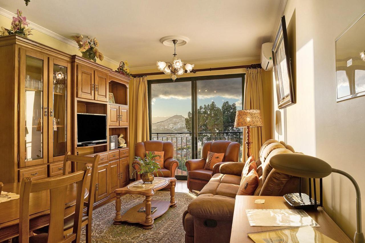 Palheiro Residence Familiar 2 ฟุงชาล ภายนอก รูปภาพ